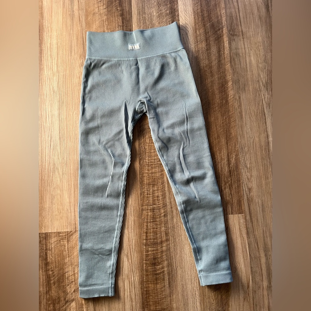 Bo+Tee seamless ribbed leggings